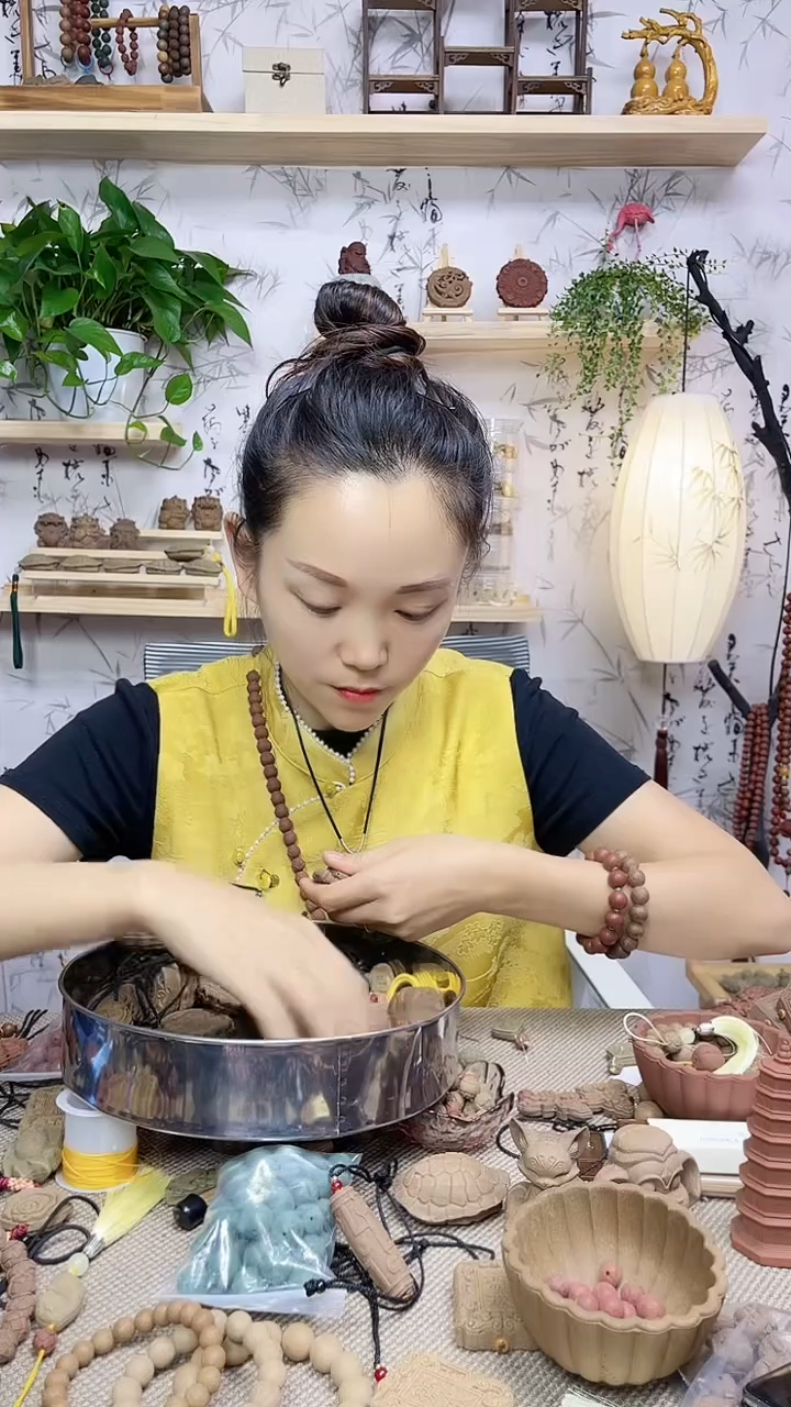 泥塑妙****?桂花木犀大象