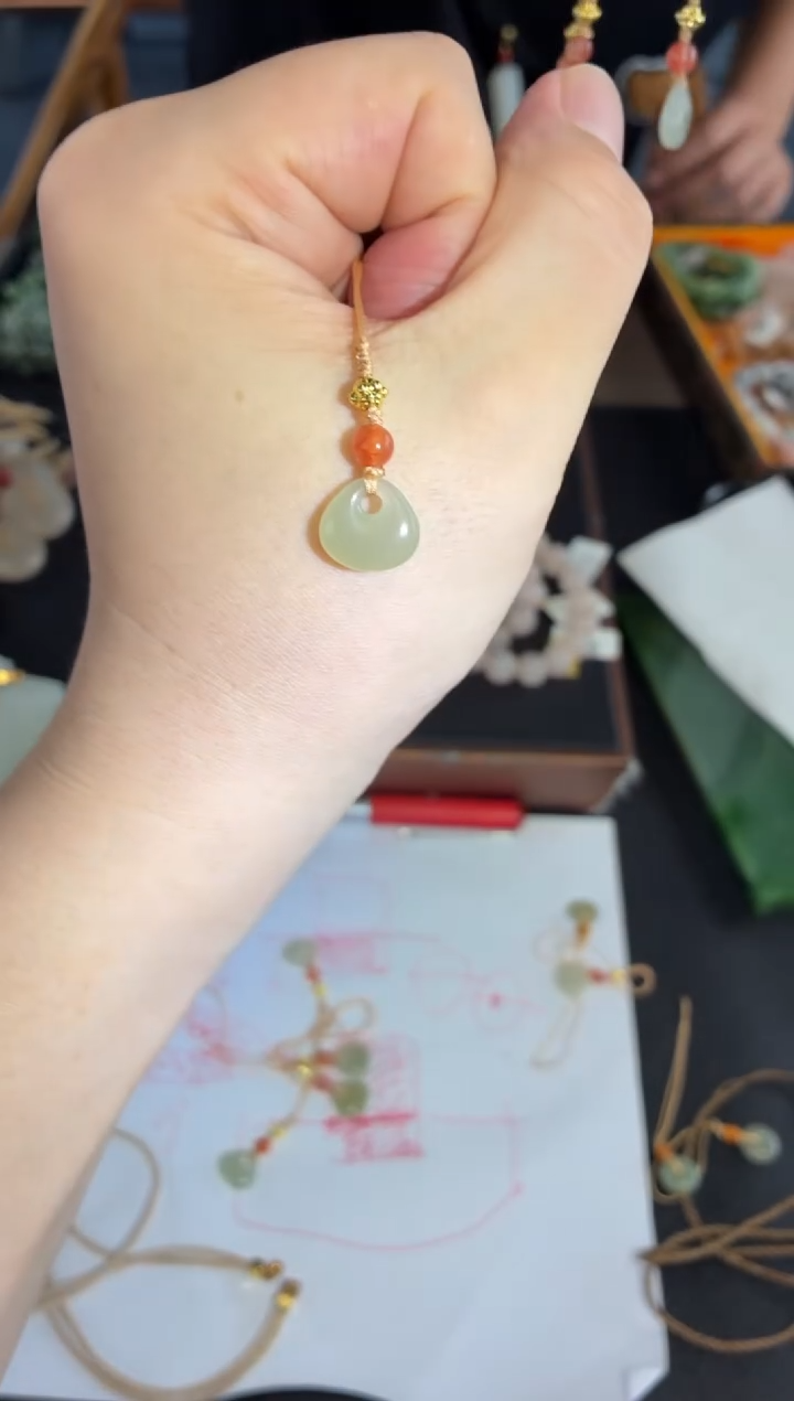 手链未镶嵌和田玉和田玉