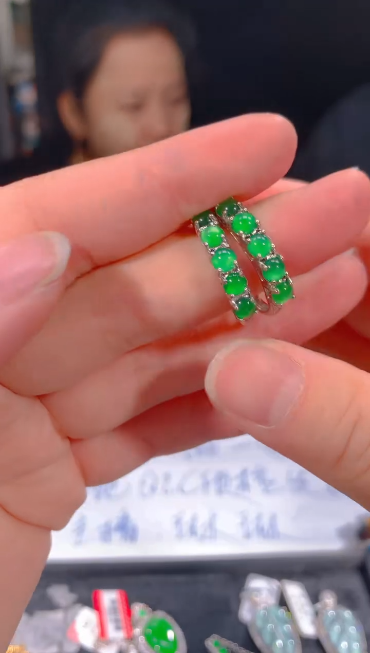 【闪购商品】定制翡翠未镶嵌51多样性发货（发其一）