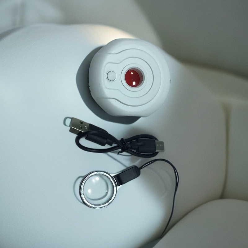 新款福利 智能防偷拍探测仪