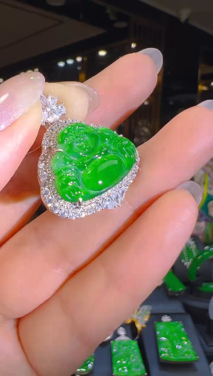 吊坠(赠链)银S925镶嵌翡翠068（多样性发其一）