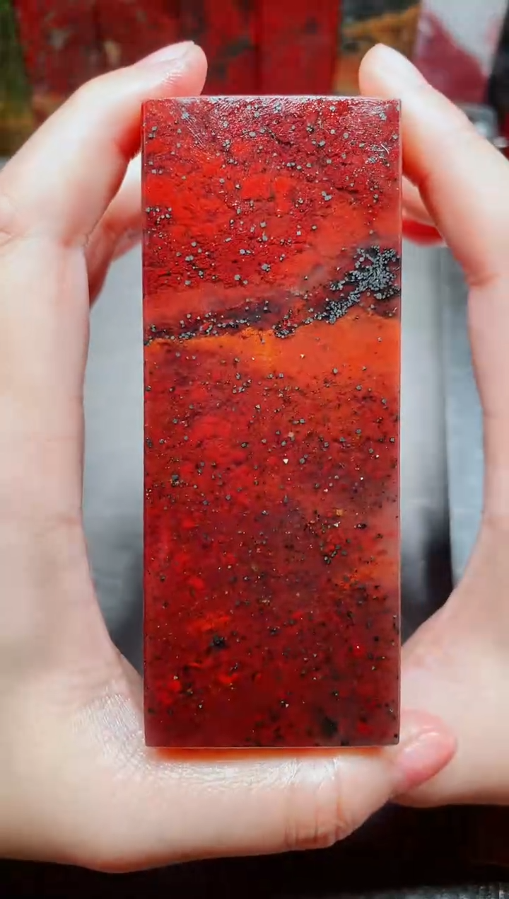 玉桂林鸡血玉素章大地满红35