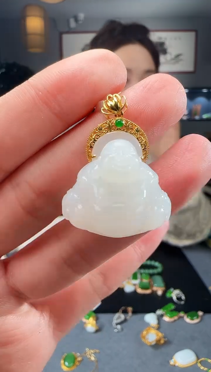 【闪购商品】和田玉吊坠(不含链)18K金镶嵌1