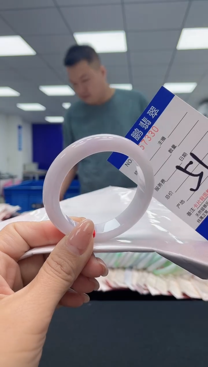 【闪购商品】翡翠手镯未镶嵌AAAAAAAAAA