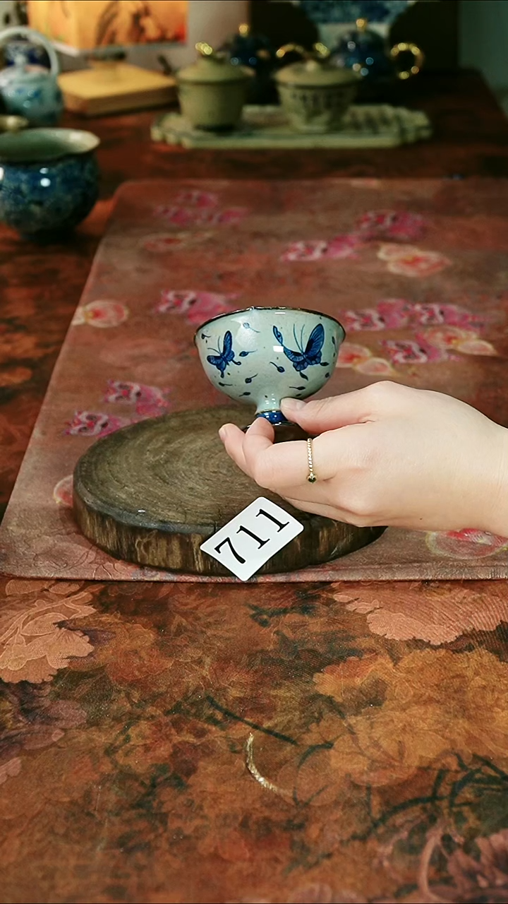 茶碗...........711