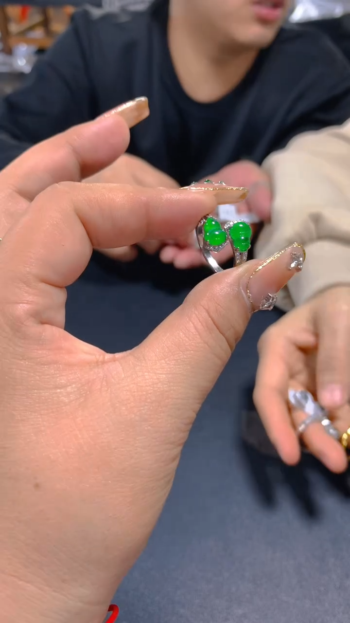 【闪购商品】翡翠戒指未镶嵌0581978325多样性发一