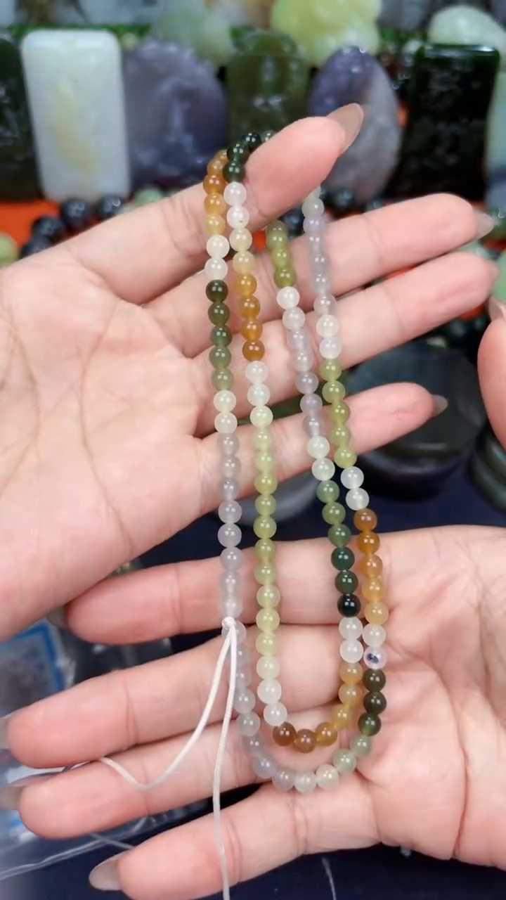 颈饰未镶嵌和田玉和田玉