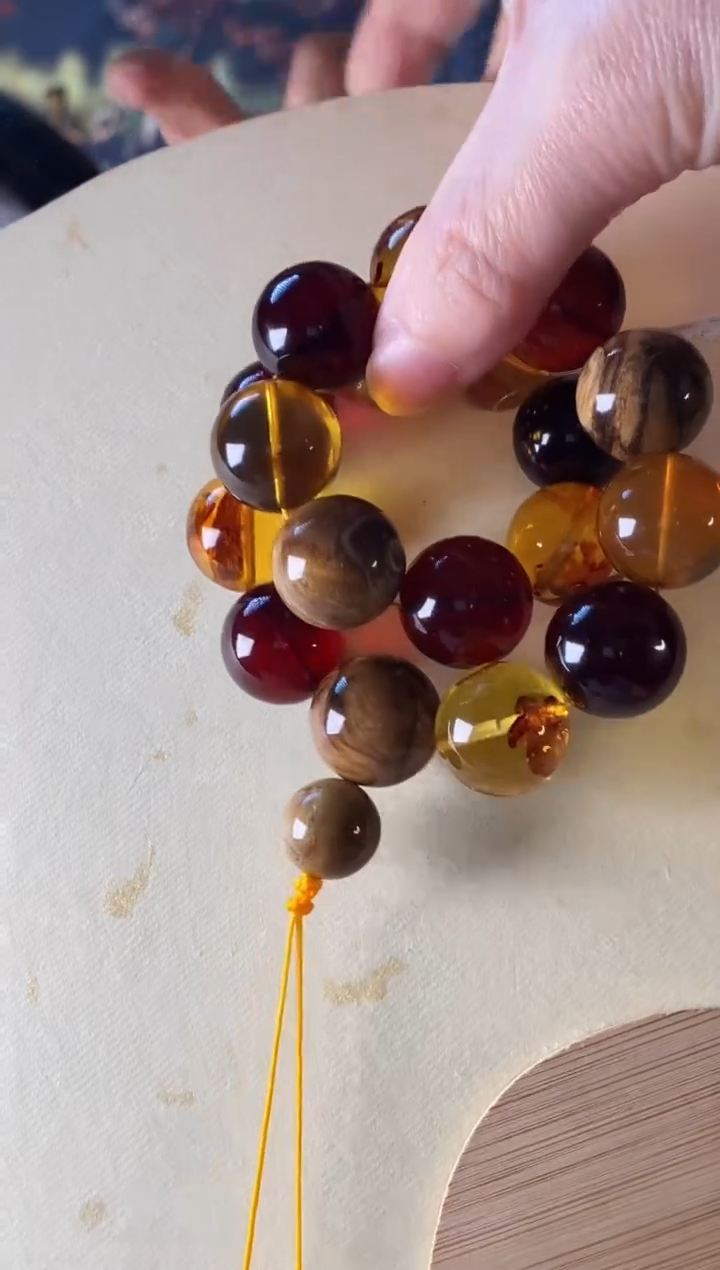 【闪购商品】琥珀颈饰未镶嵌多宝手持18+00000