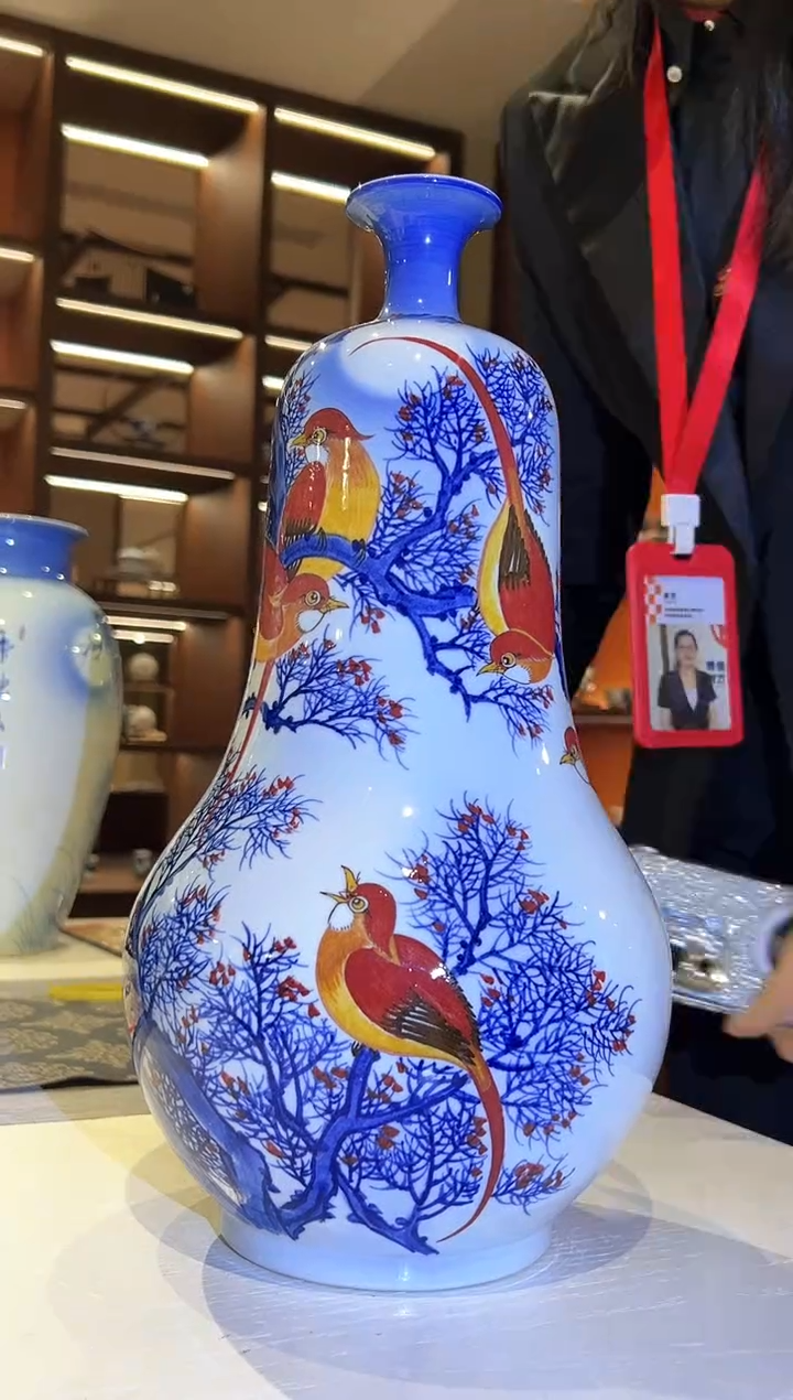 【闪购商品】瓶景德镇陶瓷花鸟葫芦瓶