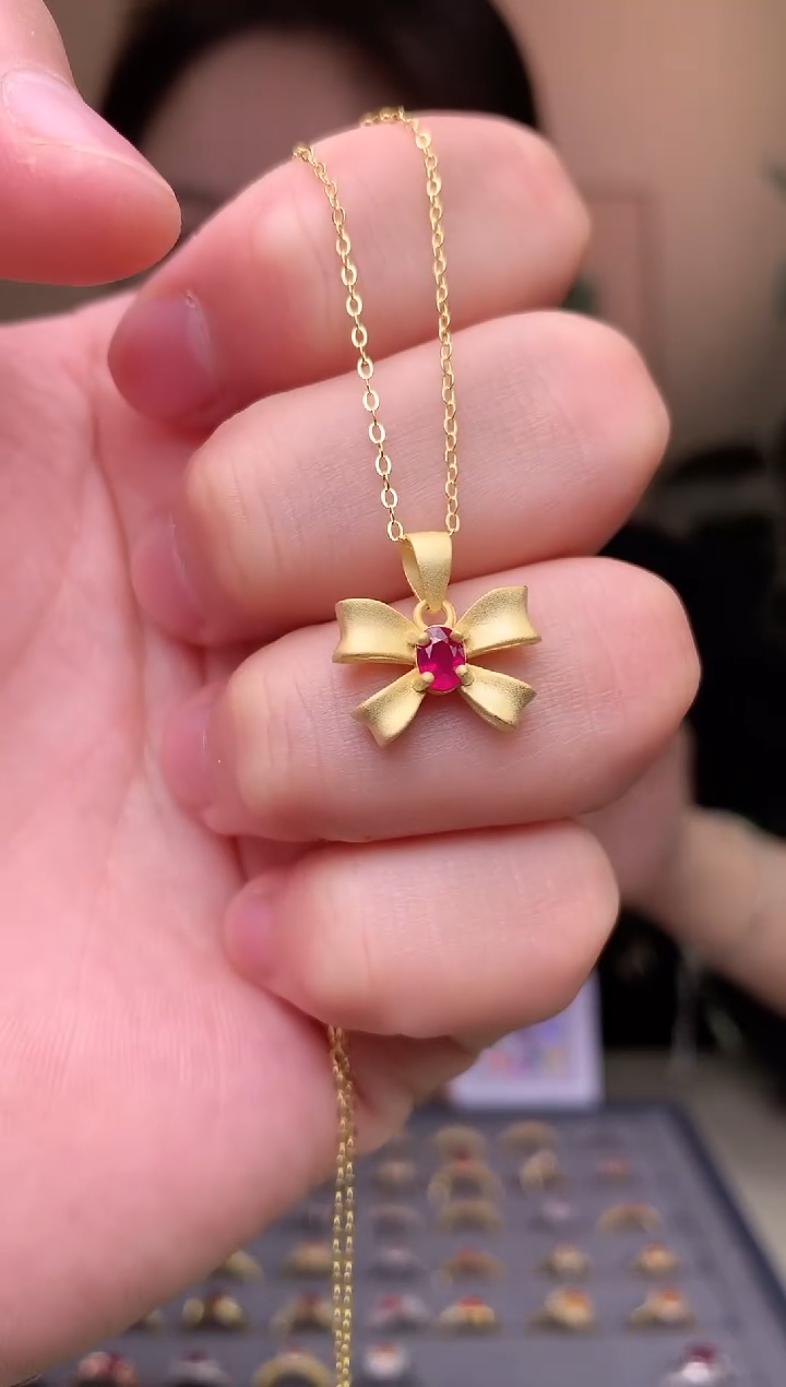 【闪购商品】红宝石颈饰银S925镶嵌吊坠