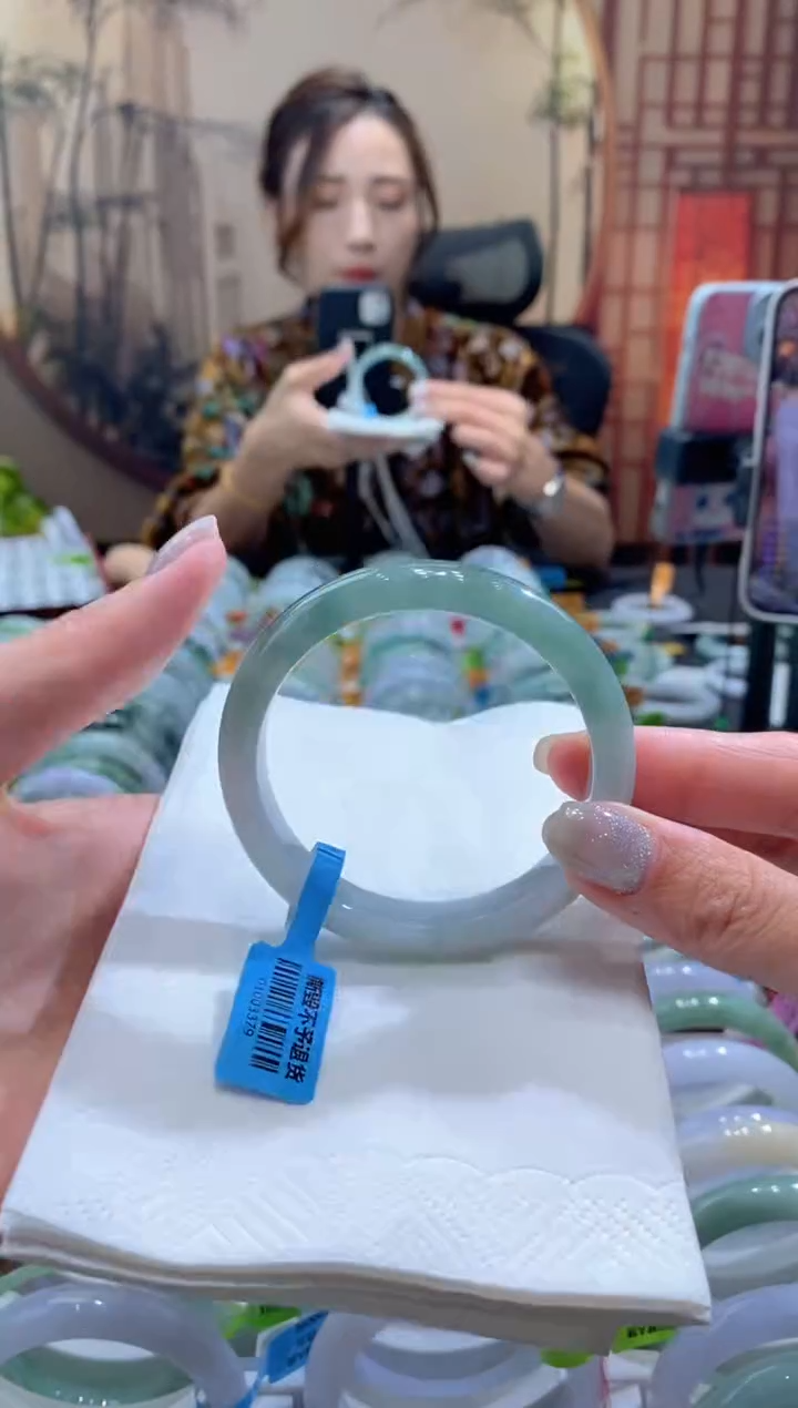 未镶嵌手镯翡翠000088156