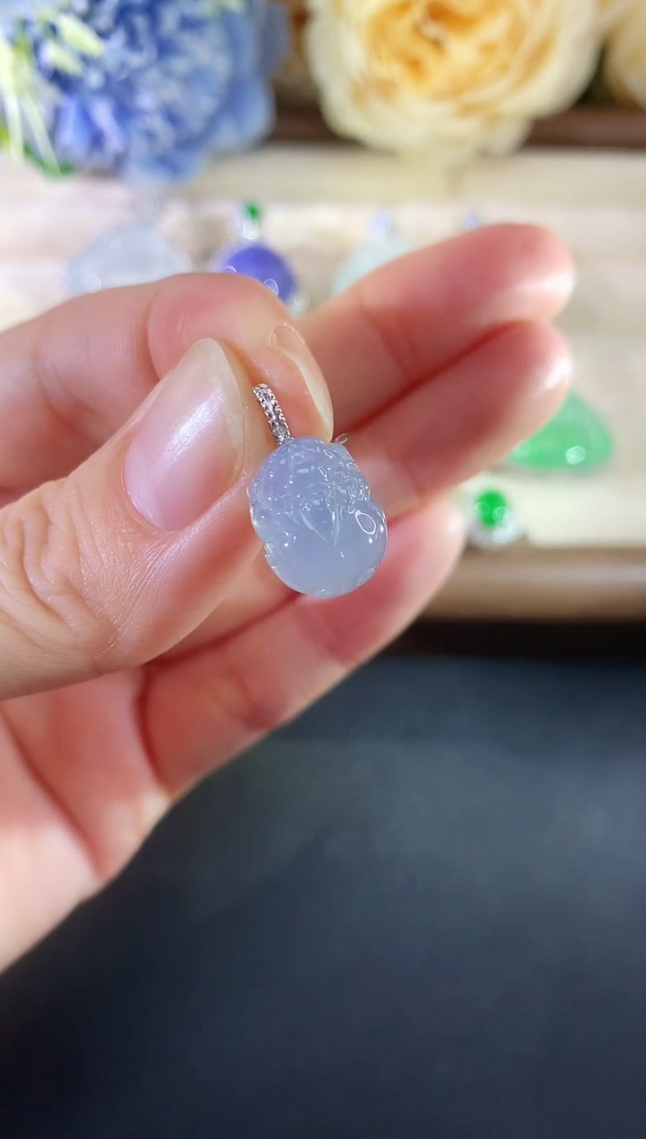 吊坠(不含链)18K金镶嵌翡翠31|980