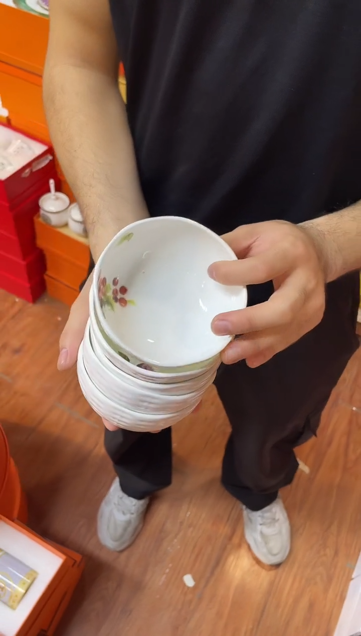 杯鸿辉家品牌瓷器，京东包邮！