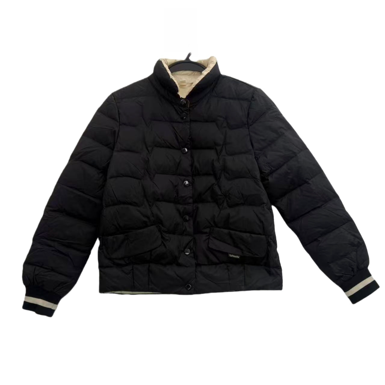 潮流羽绒服短款女装秋冬显瘦立领薄款黑白双色保暖