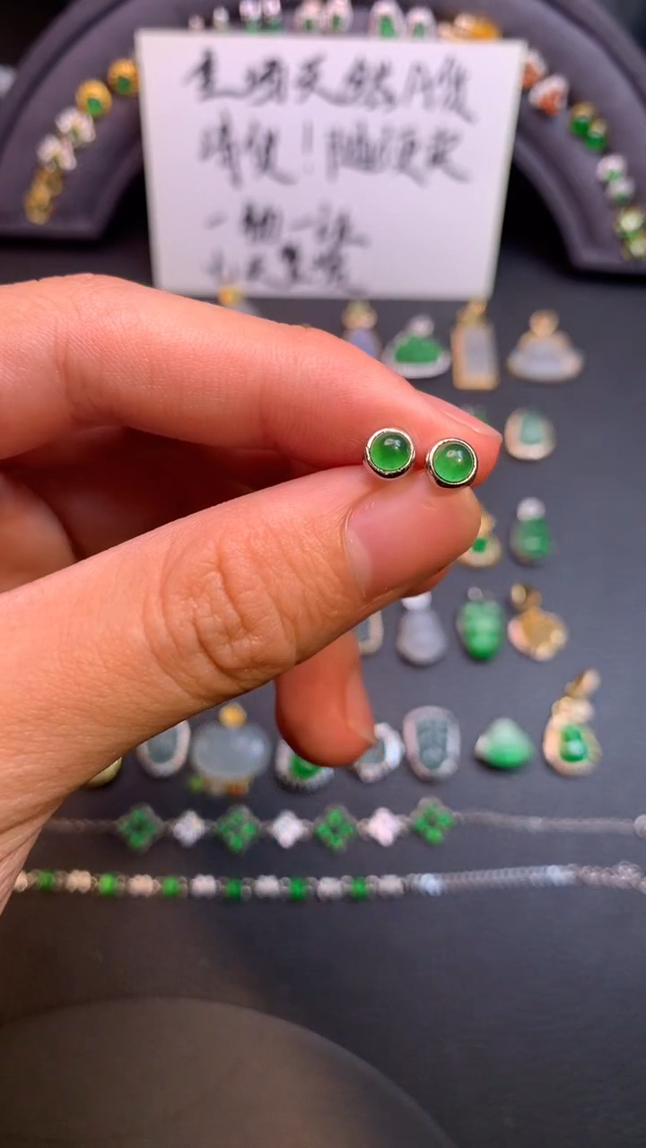 颈饰银S925镶嵌翡翠1