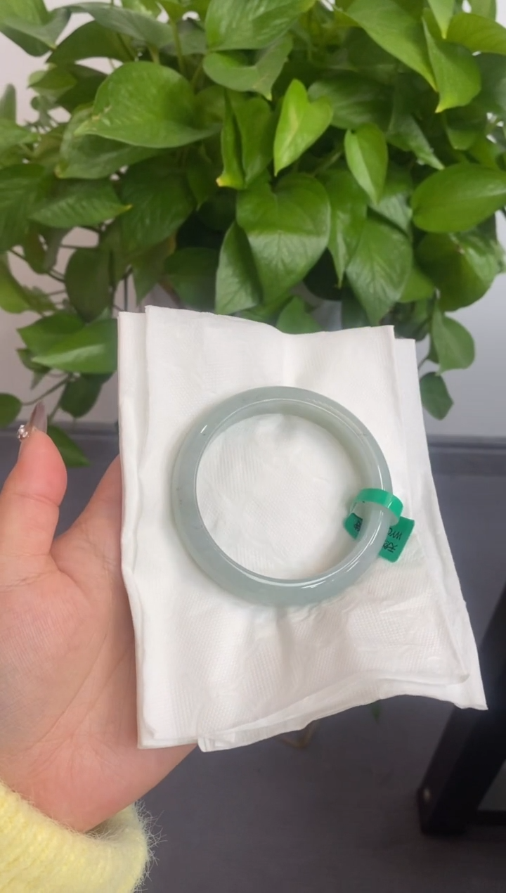 【闪购商品】翡翠手镯未镶嵌00009554