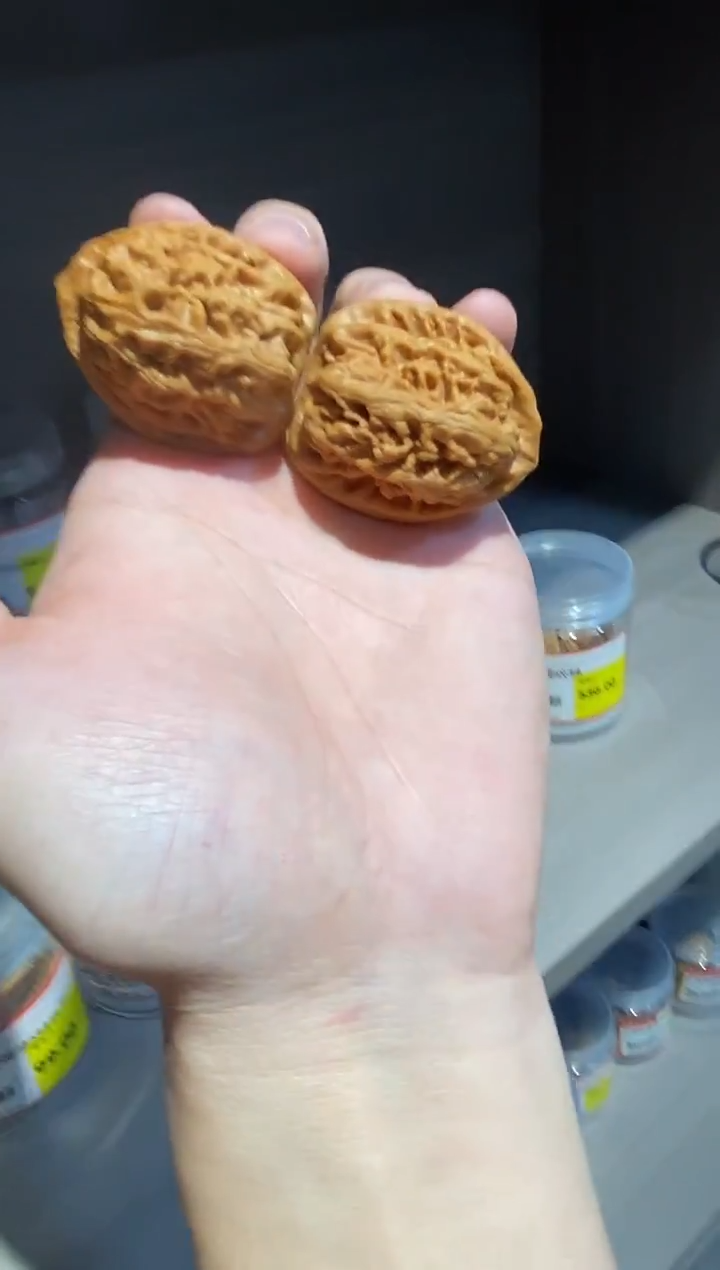 把件文玩核桃微修打底红锦鲤39尺