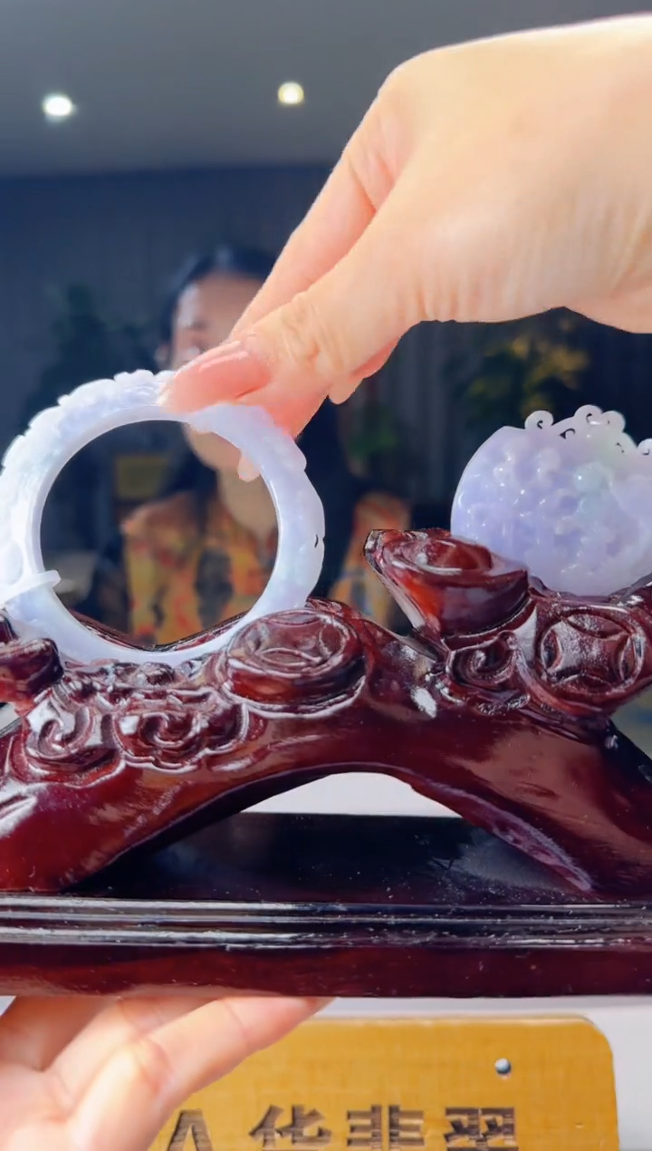 颈饰未镶嵌翡翠配底座YJ@@960Q7J05535