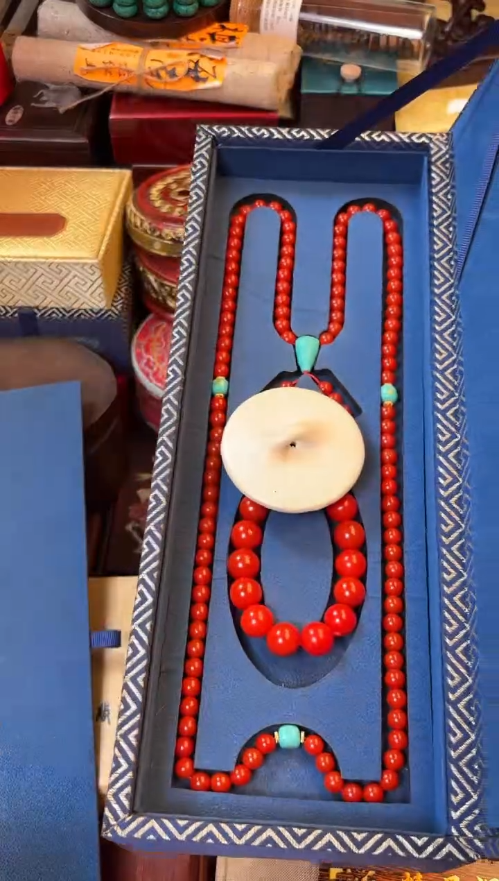 瓷片----------瓷--------天然玛瑙手串+108一套999