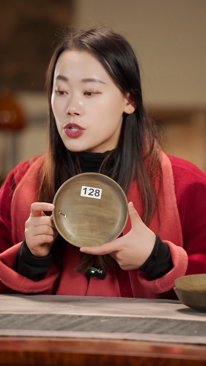 【闪购商品】金丝楠木雕原木精工坚果盘128