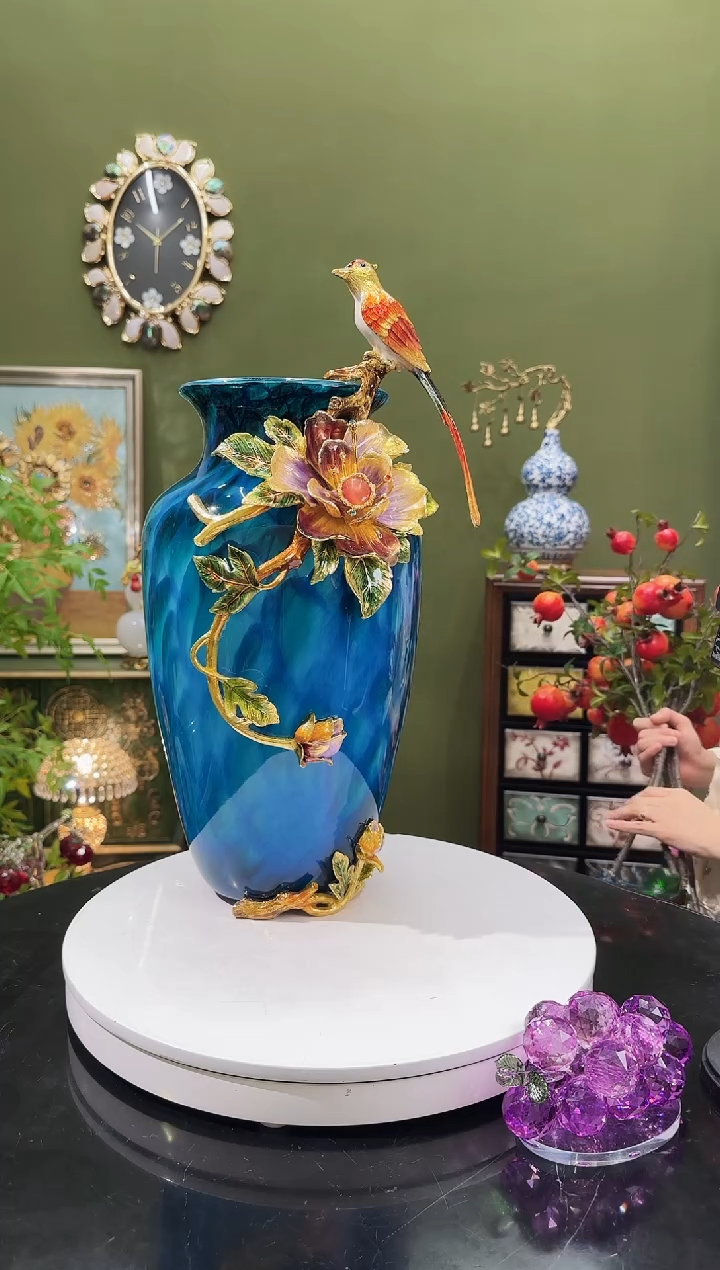 琉璃合金珐琅彩 花瓶 喜上眉梢