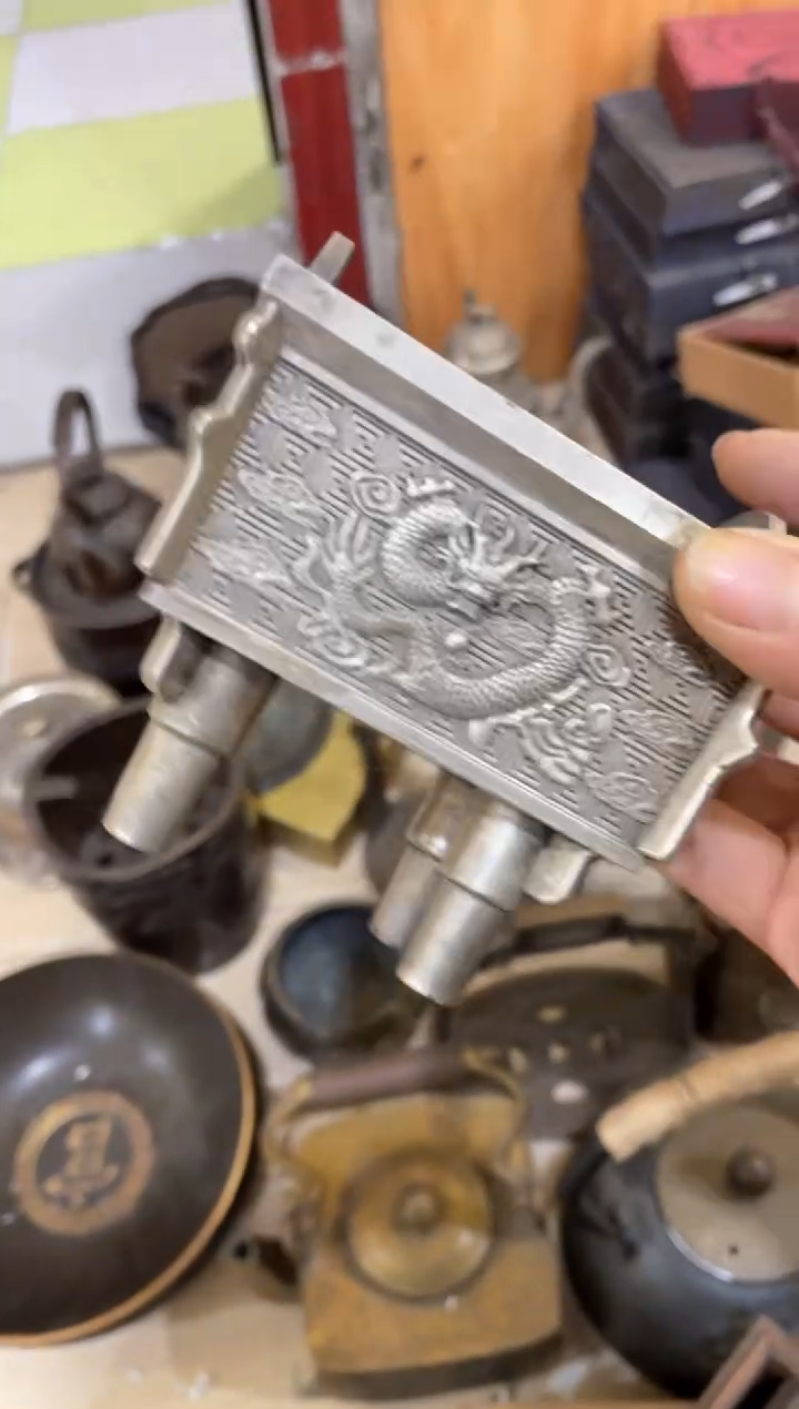 【闪购商品】摆件宫廷影视老旧工艺摆件