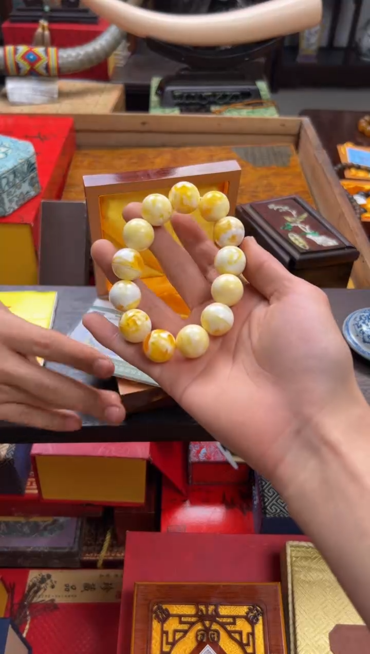 【闪购商品】蜜蜡裸石未镶嵌—————————————