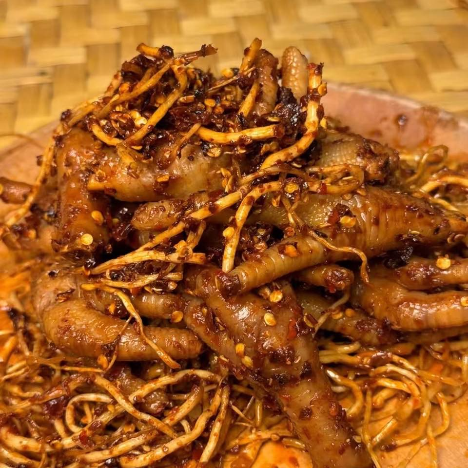 【麻麻辣辣咸香爽口】佤味鸡脚 
