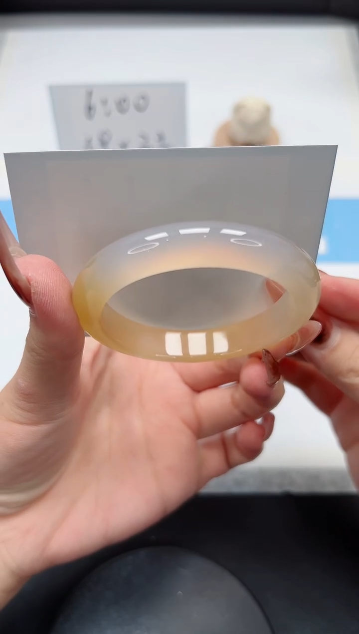 【闪购商品】玛瑙/玉髓手镯未镶嵌410/香槟53.1