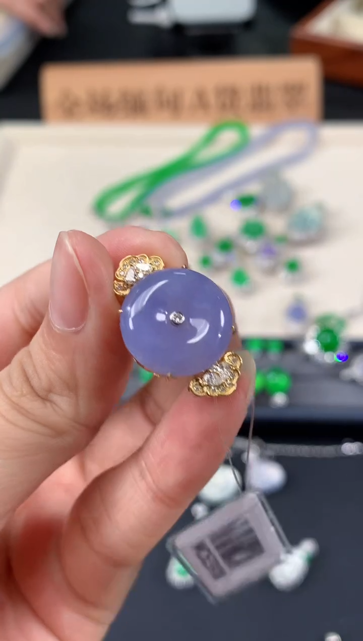 翡翠18K金镶嵌吊坠(不含链)Z395|25800