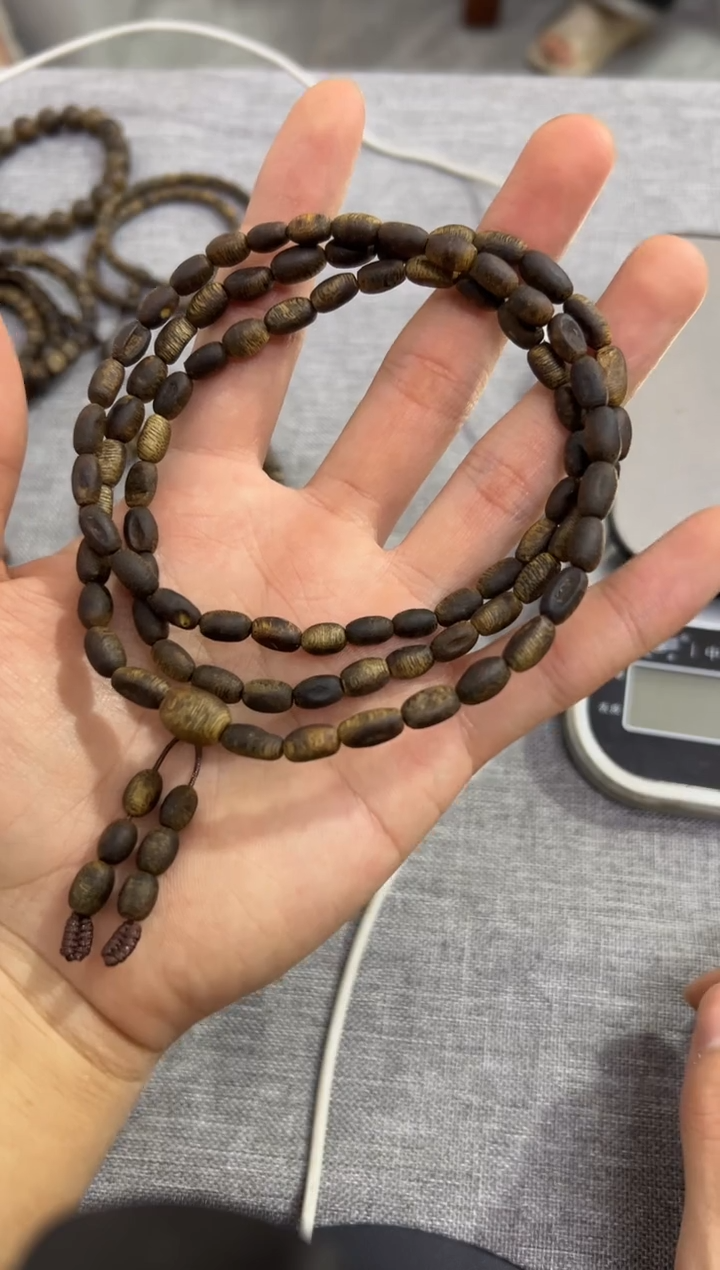 【闪购商品】沉香手串05留疤多圈15克+ 多样性发其一