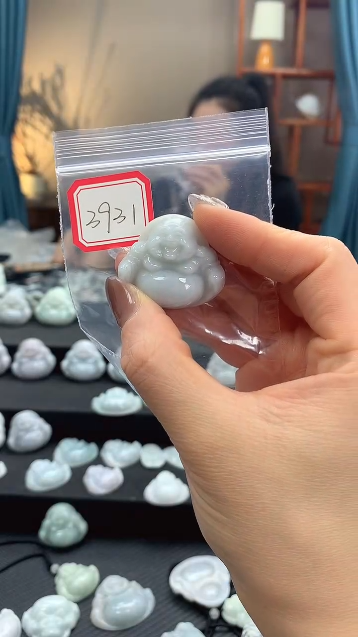 颈饰未镶嵌翡翠佛公3931