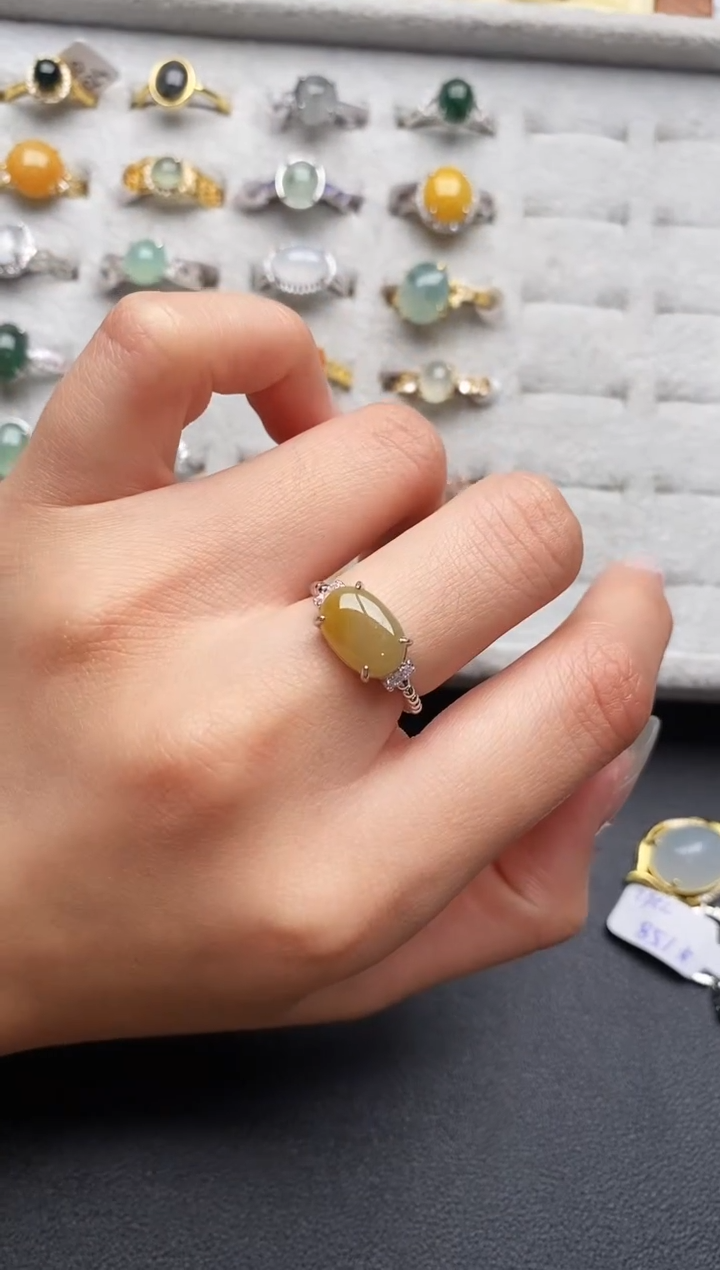 【闪购商品】翡翠戒指银S925镶嵌4444444+4