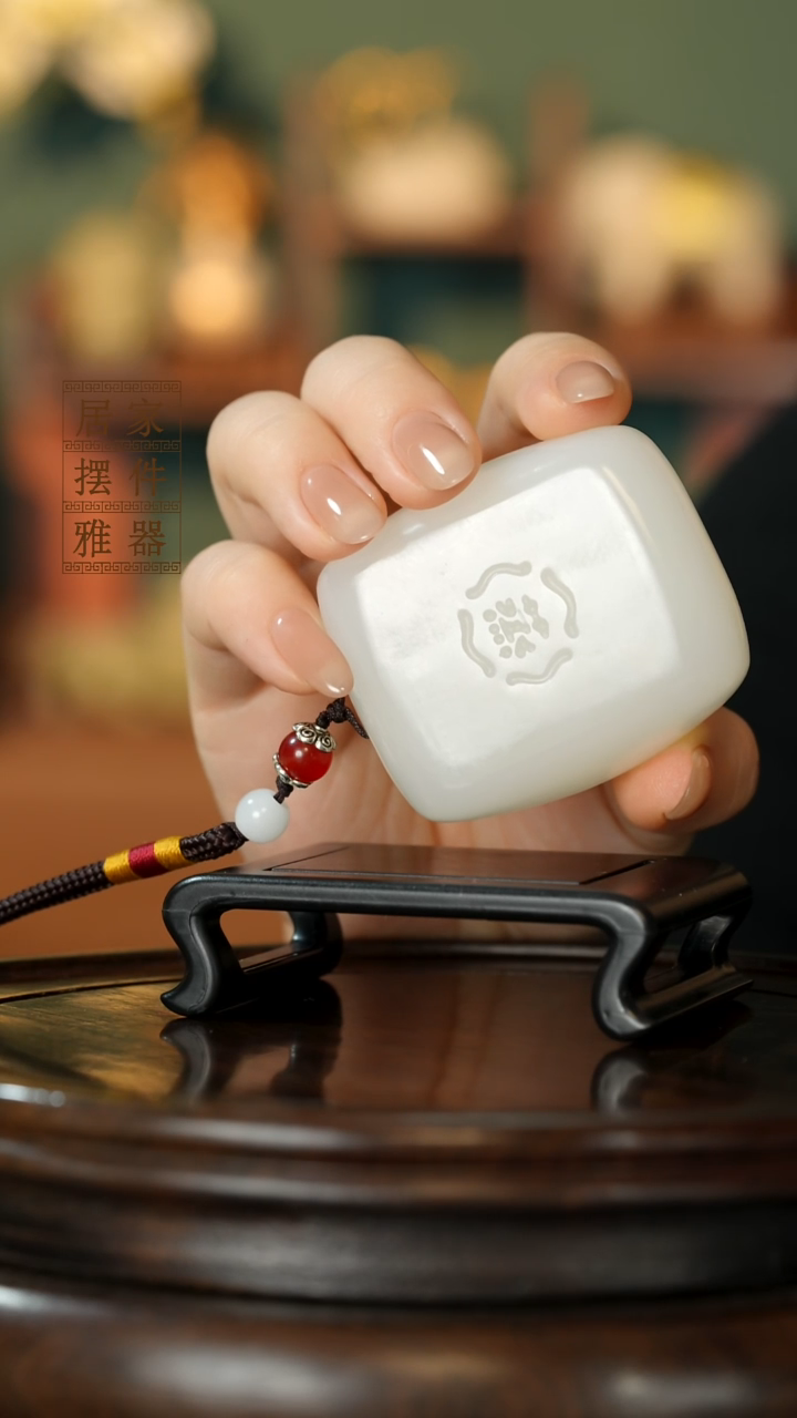 玉《蒸蒸日上馒头》摆件