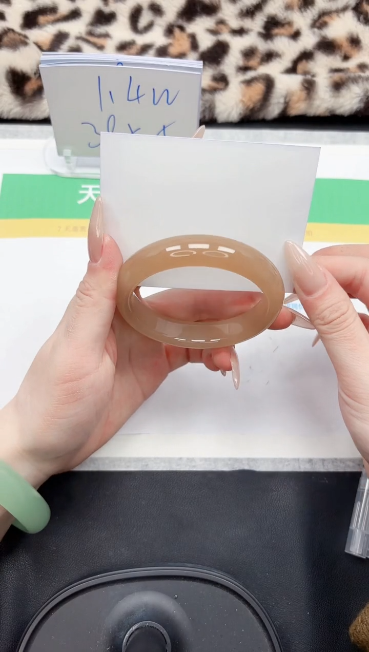 【闪购商品】石英质玉手镯未镶嵌317-58.8