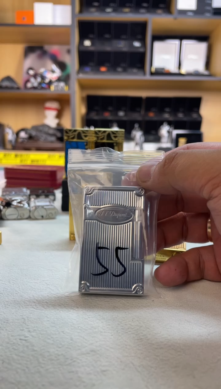 刘*發【黑屋奢品】打火机专用编码55