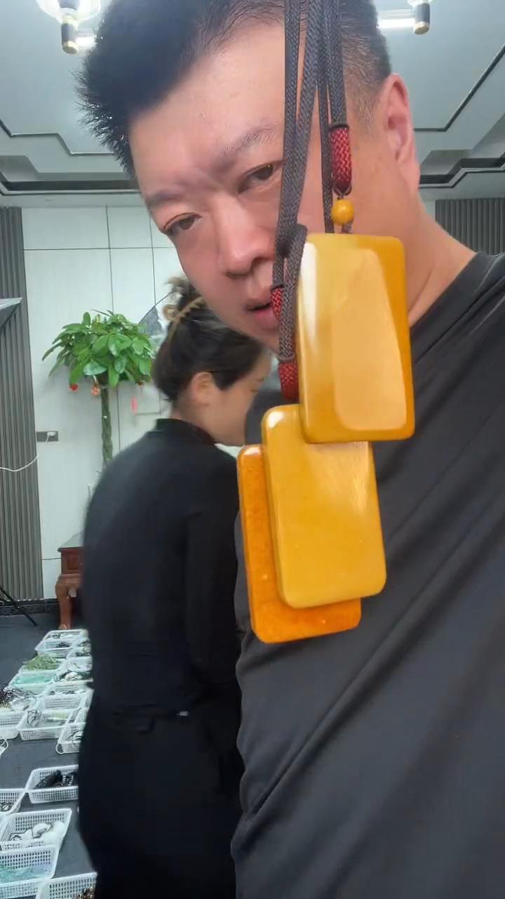 黄沁吊坠多样性发货任意一件