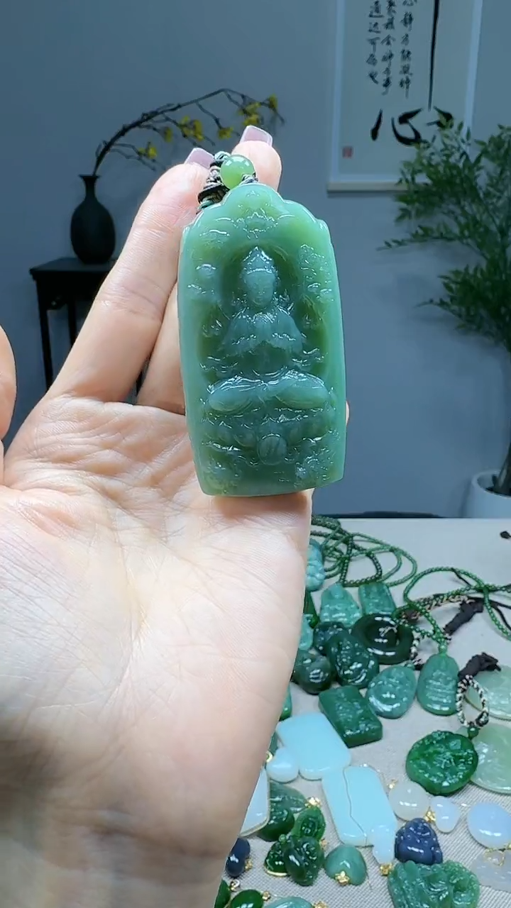 未镶嵌和田玉挂件1