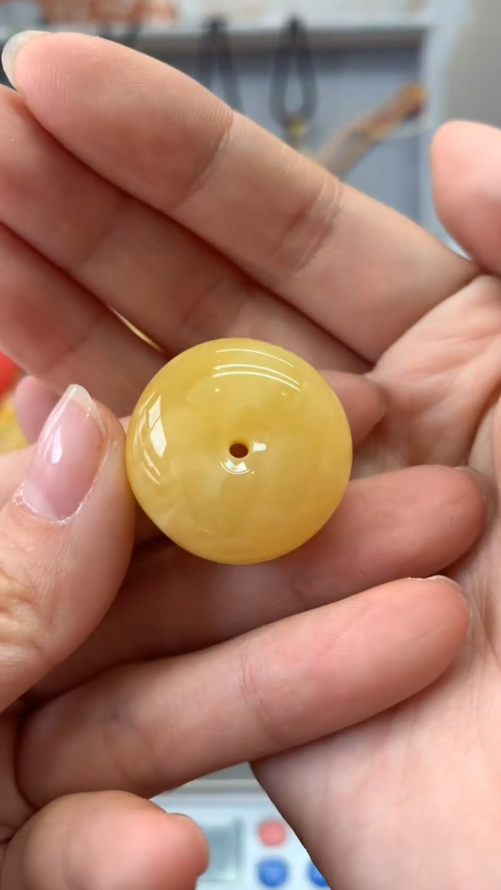 【闪购商品】琥珀珠宝奇石未镶嵌1332微瑕