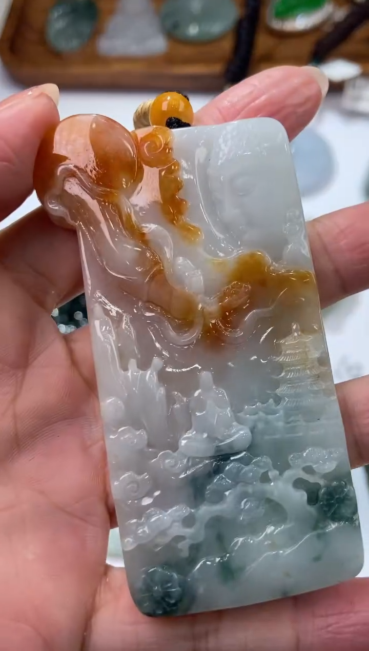 【闪购商品】翡翠未镶嵌挂件280334    