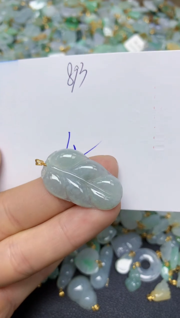 【闪购商品】翡翠挂件18K金镶嵌 天然翡翠A货