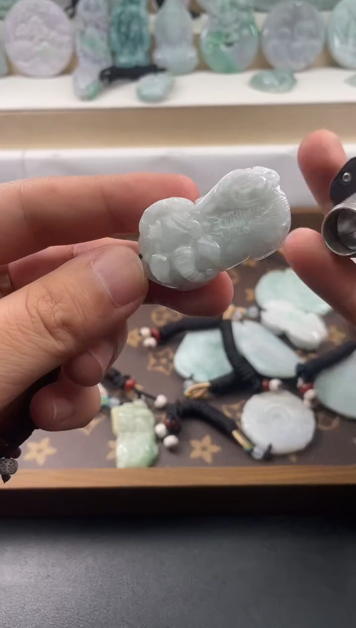 颈饰未镶嵌翡翠25/11/9/.375