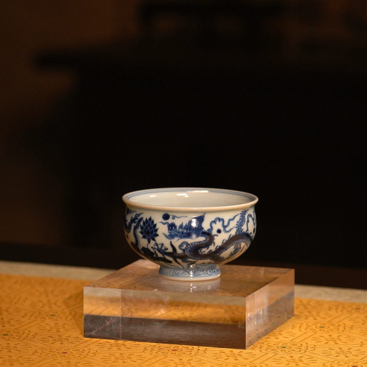 BJ逸古堂 鱼藻龙纹炉式杯