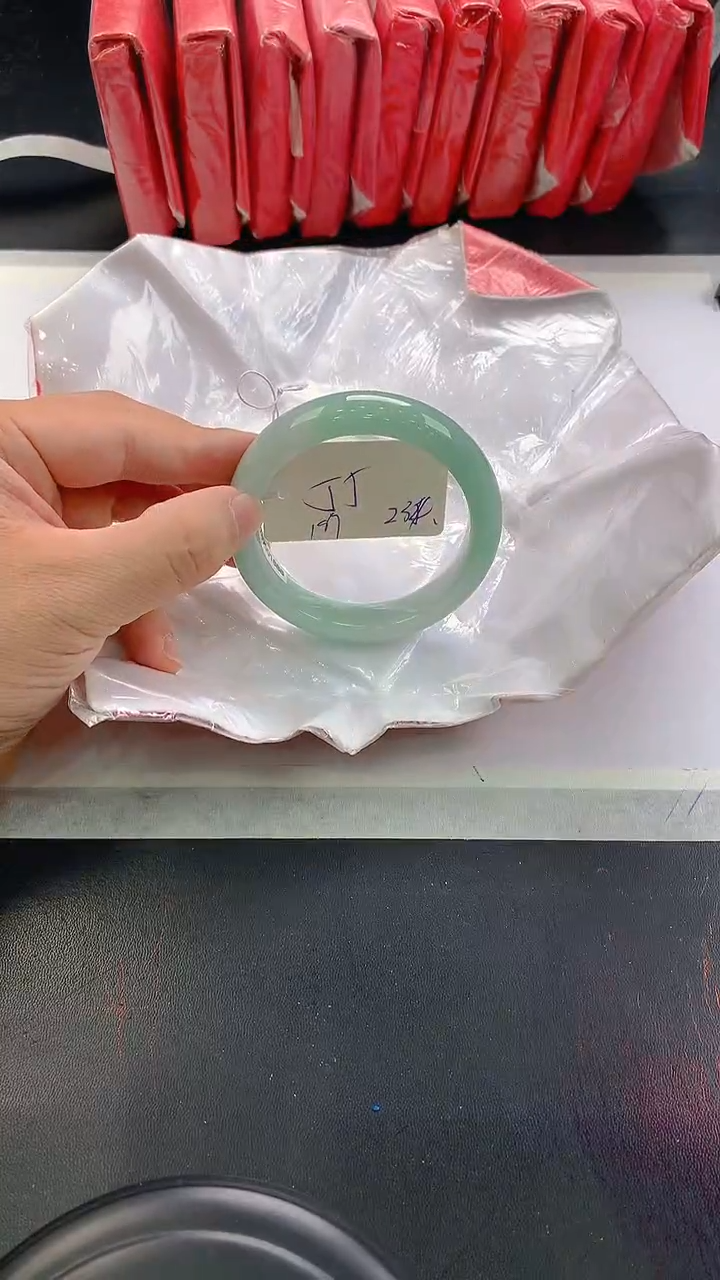 未镶嵌手镯翡翠234