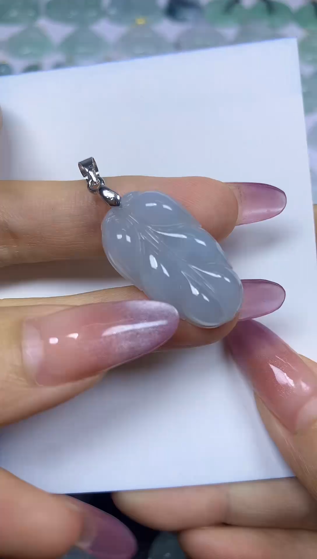 翡翠未镶嵌颈饰挂件