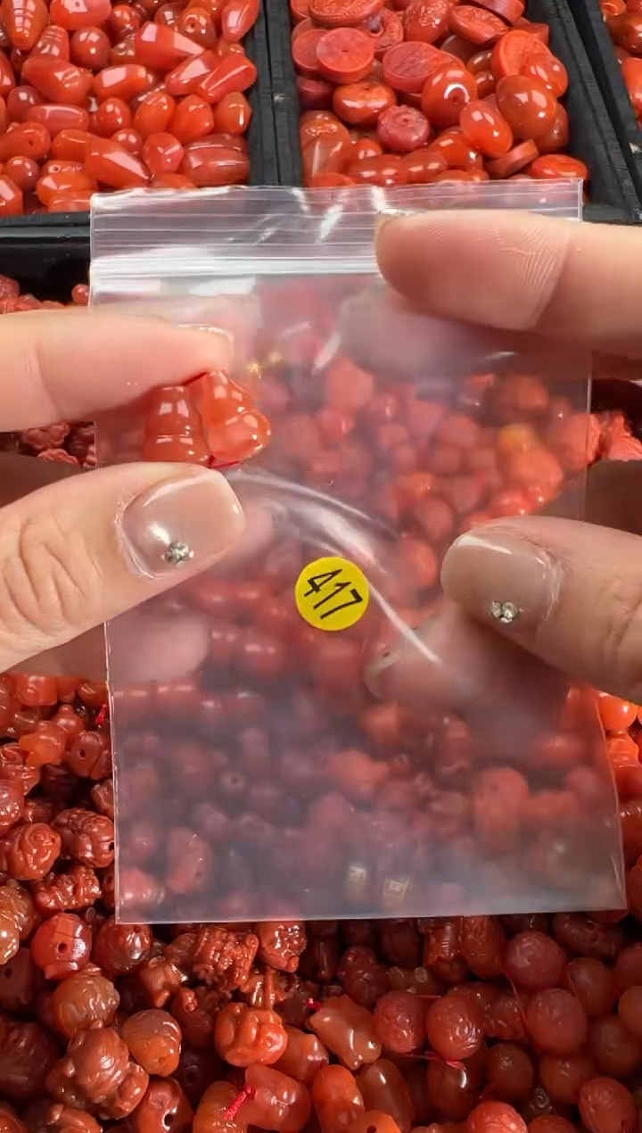 【闪购商品】南红玛瑙颈饰未镶嵌1