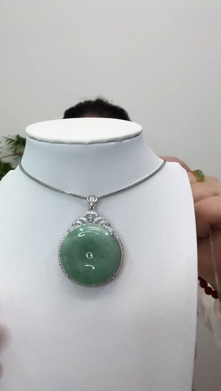 翡翠银S925镶嵌吊坠(赠链)平安扣·