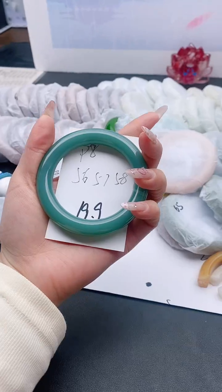 【闪购商品】石英质玉未镶嵌手镯P8-56-57-58