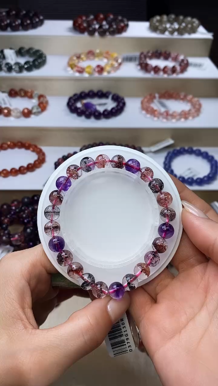 【闪购商品】水晶手链未镶嵌黑加仑超七8m+