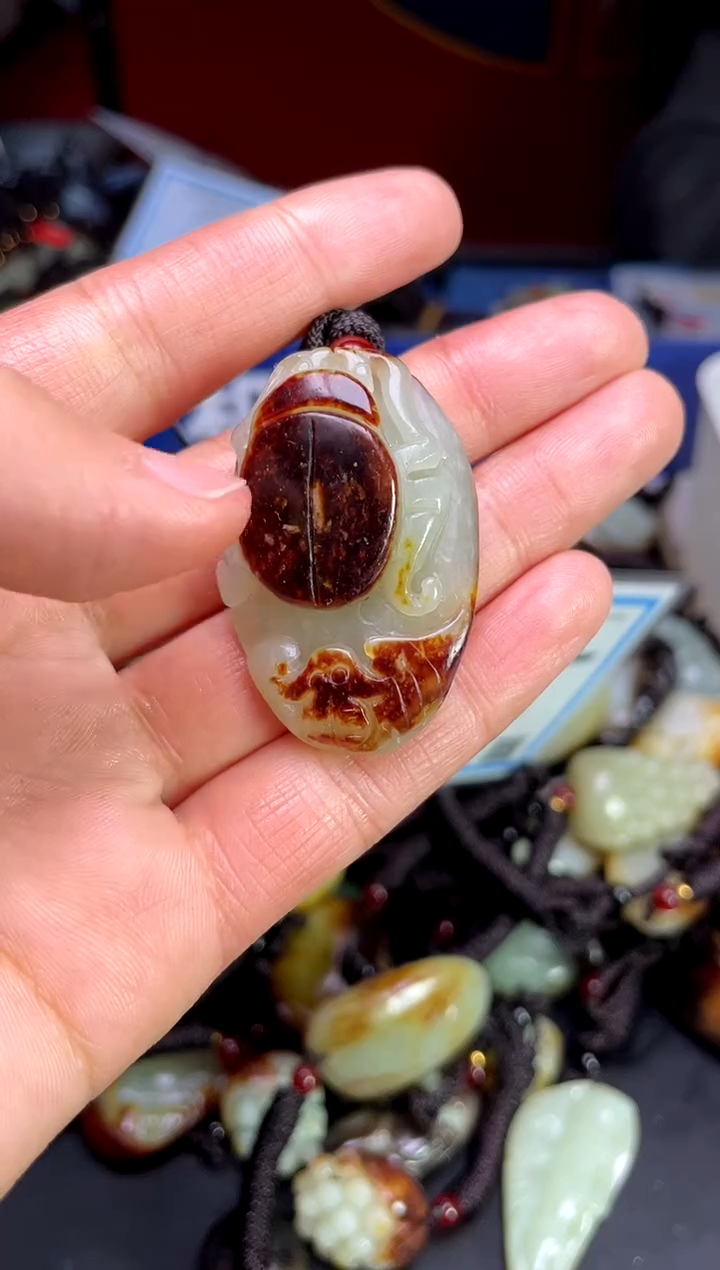 【闪购商品】和田玉颈饰未镶嵌1